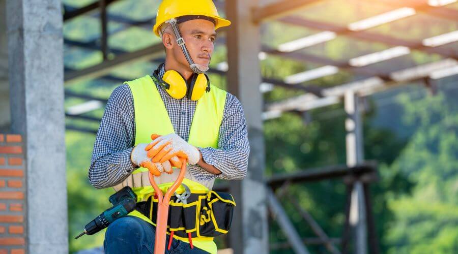 Professional gutter cleaning in Concord, NC